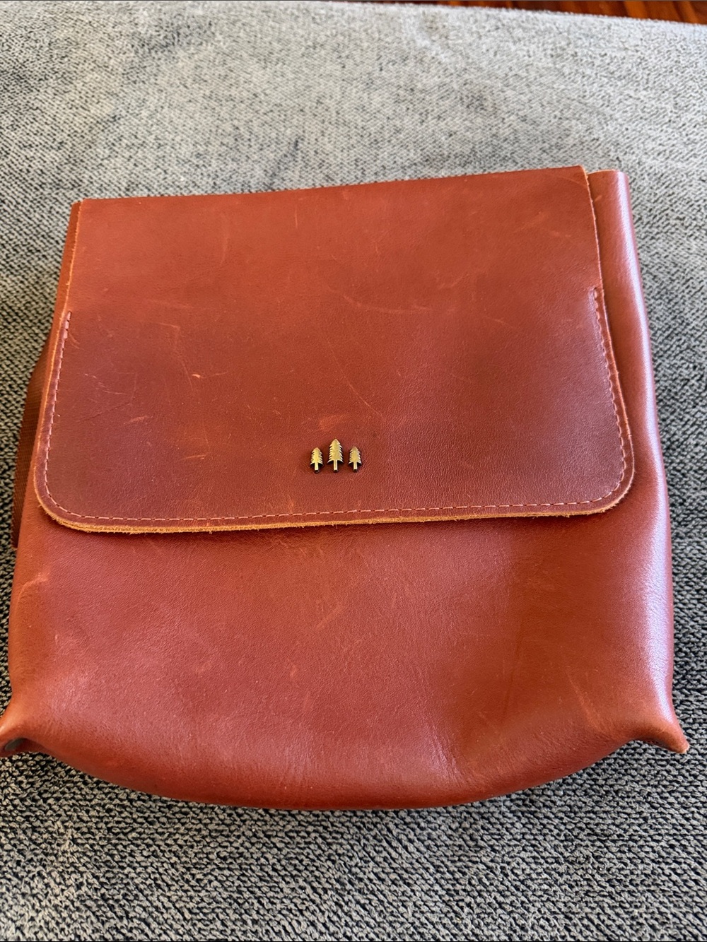 Portland Leather Crossbody Bag -